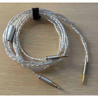 ファイナル(final)の【超美品】Final OFCシルバーコートケーブル 4.4mm バランス専用(ヘッドフォン/イヤフォン)