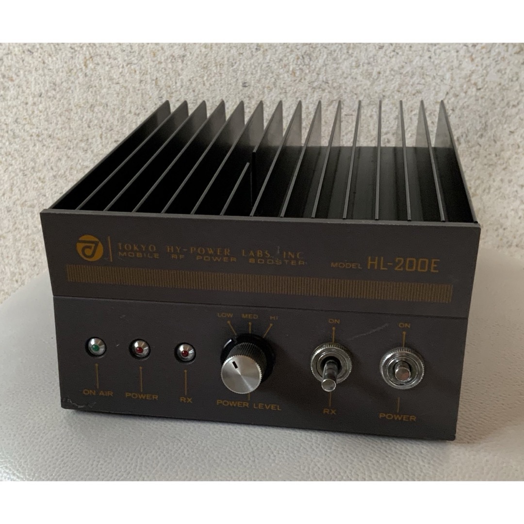 東京ハイパワー HL-200E リニアアンプ 1.9~30MHz HF帯 東京ハイパワー HL-200E リニアアンプ 1.9~30MHz HF帯
