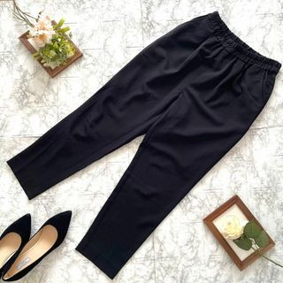 イング(INGNI)のイング ハイウエスト オフィスにも 細見え ブラック テーパード パンツ M (カジュアルパンツ)