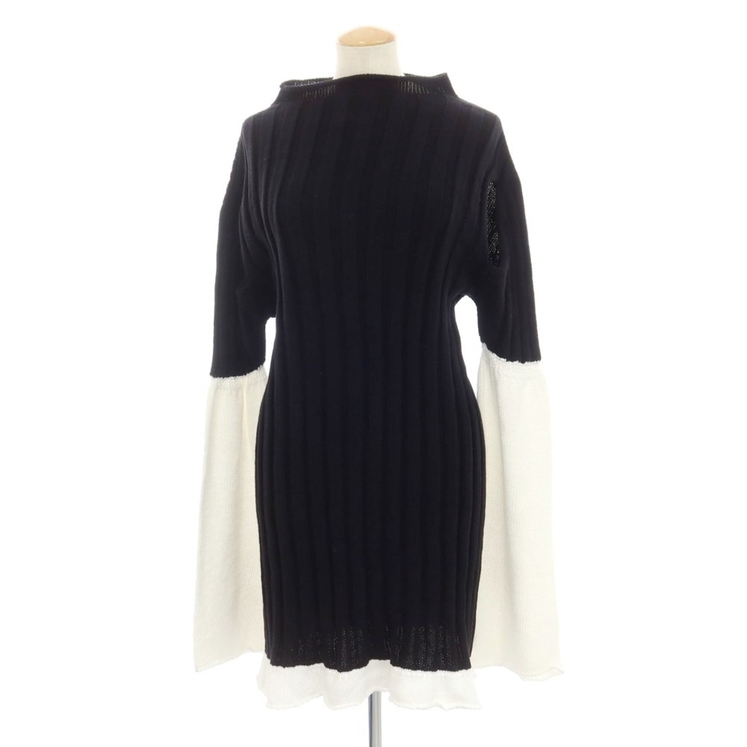 中古】イッセイミヤケ ISSEY MIYAKE 2024年秋冬 ニット 中古】イッセイミヤケ ISSEY MIYAKE 2024年秋冬 ニット