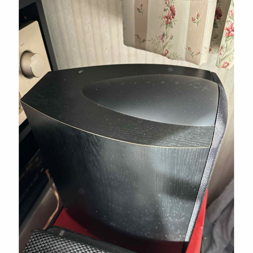 Q1 Meta HiFi スピーカー | ブックシェルフ型サウンドシステム