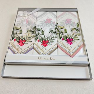 Christian Dior(ハンカチ)のフリマアイテム一覧 Christian Dior(ハンカチ)のフリマアイテム一覧