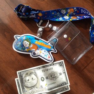 エーエヌエー(ゼンニッポンクウユ)(ANA(全日本空輸))のキッザニア カードホルダー　飛行機(遊園地/テーマパーク)