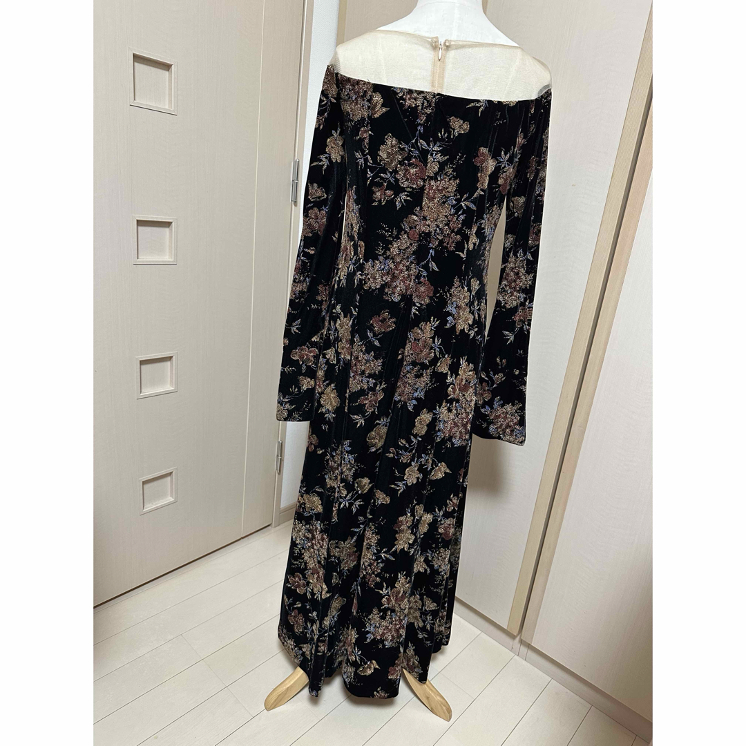 Ameri VINTAGE - Ameri Vintage FLOWER PRINT VELOUR DRESSの Ameri VINTAGE - Ameri Vintage FLOWER PRINT VELOUR DRESSの