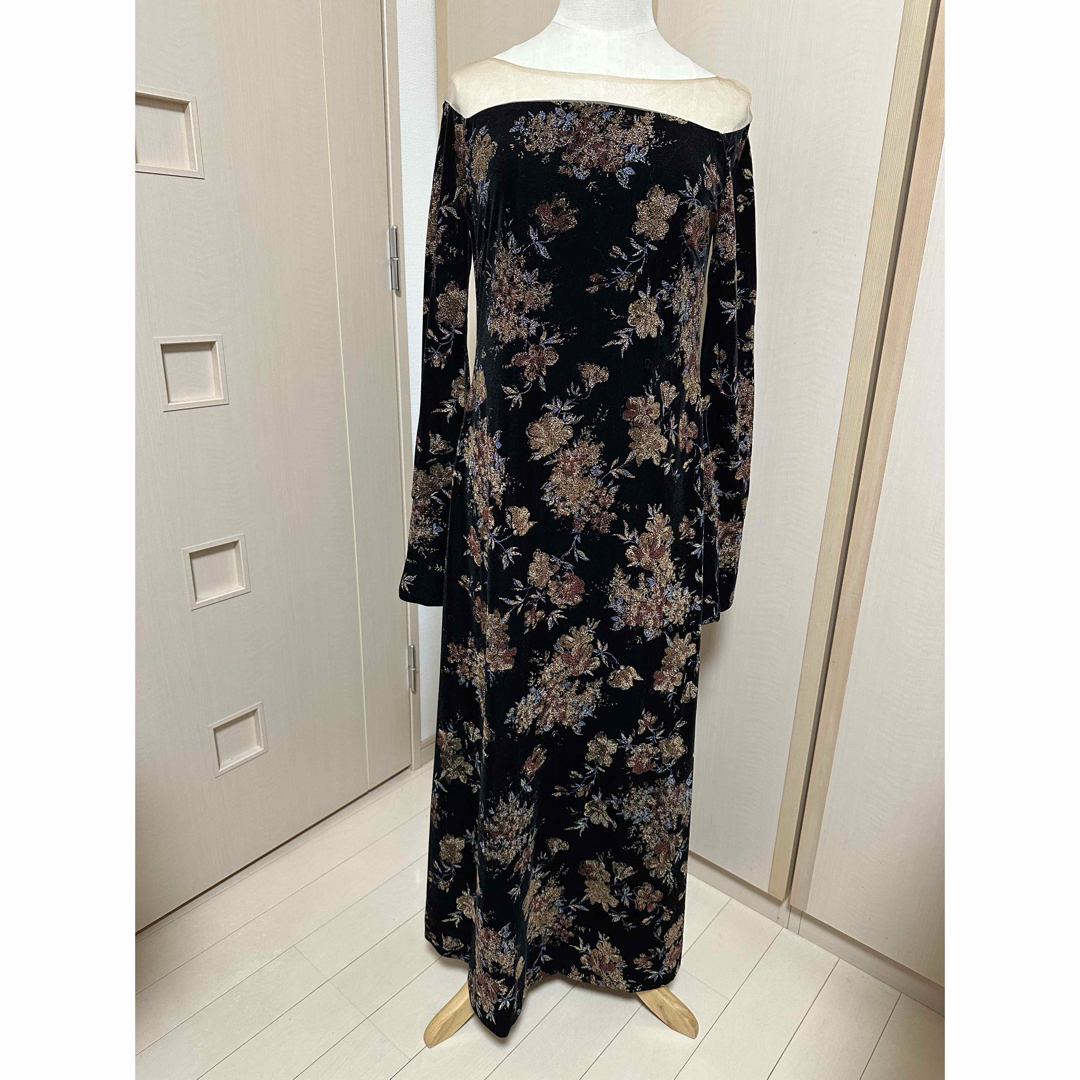 Ameri VINTAGE - Ameri Vintage FLOWER PRINT VELOUR DRESSの Ameri VINTAGE - Ameri Vintage FLOWER PRINT VELOUR DRESSの