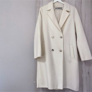 ZARA(ロングコート ・ ホワイト/白色系)のフリマアイテム一覧 ZARA(ロングコート ・ ホワイト/白色系)のフリマアイテム一覧