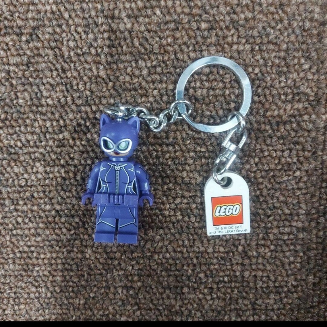 LEGO バットマン キャットウーマン キーチェーン キーリング キーホルダー エンタメ/ホビーのアニメグッズ(キーホルダー)の商品写真