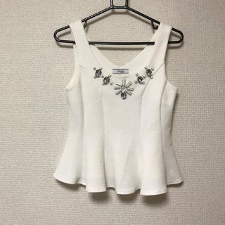 デイライルノアール(Delyle NOIR)のビジュー ペプラム トップス(カットソー(半袖/袖なし))