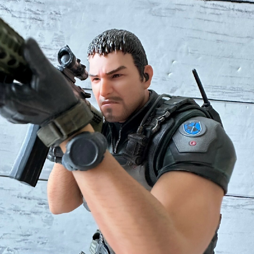 希少 バイオハザード BIOHAZARD ARTFXフィギュア クリス 希少 バイオハザード BIOHAZARD ARTFXフィギュア クリス