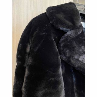 DRIES VAN NOTEN(毛皮/ファーコート)のフリマアイテム一覧 DRIES VAN NOTEN(毛皮/ファーコート)のフリマアイテム一覧