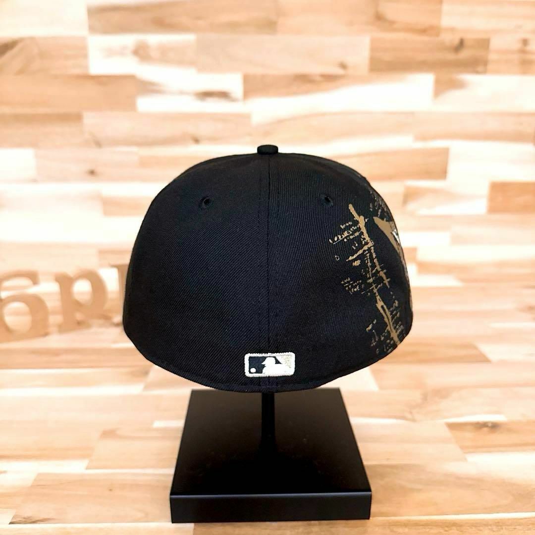 NEW ERA - レア/廃番【ニューエラ×バスキア×ヤンキース】限定 NEW ERA - レア/廃番【ニューエラ×バスキア×ヤンキース】限定