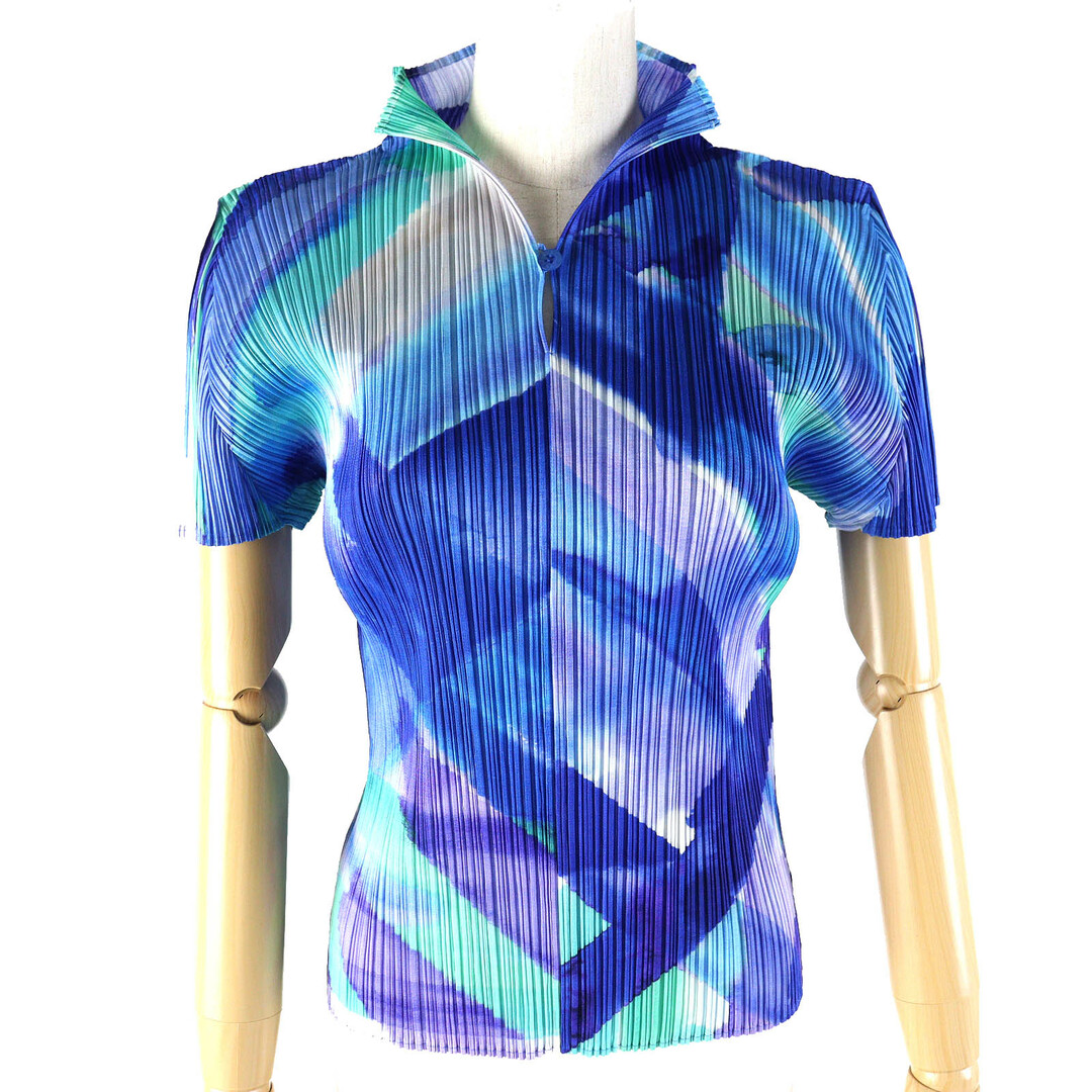 極美品△PLEATS PLEASE プリーツプリーズ イッセイミヤケ PP01-JK686 水彩柄 総柄 ロゴボタン付き 半袖 カットソー トップス ブルー系 マルチカラー 3 日本製 正規品 レディース オススメ◎