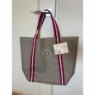 ANYA HINDMARCH(トートバッグ)のフリマアイテム一覧 ANYA HINDMARCH(トートバッグ)のフリマアイテム一覧