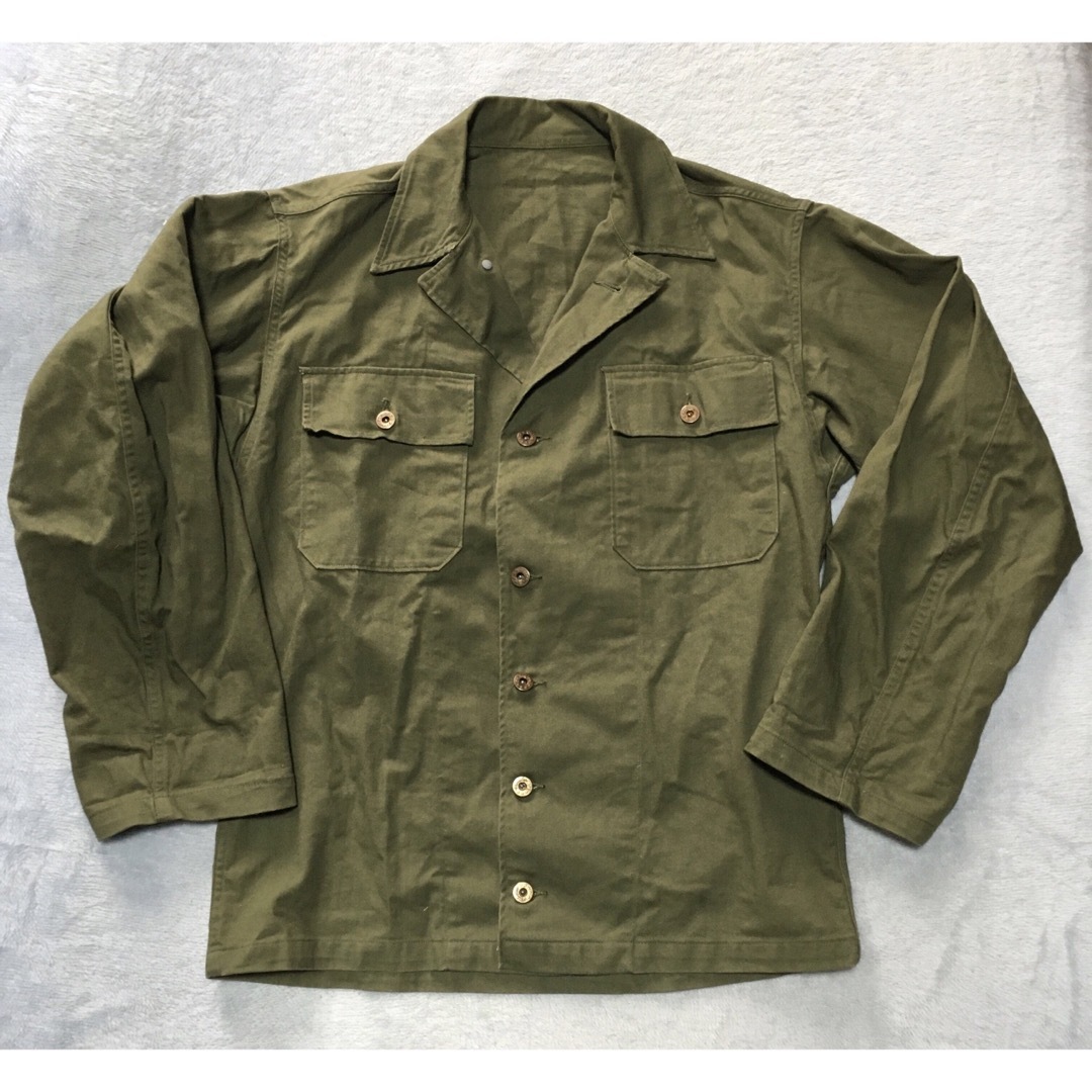 MILITARY - 40sアメリカ軍 実物 月桂樹ボタン M-47 HBT MILITARY - 40sアメリカ軍 実物 月桂樹ボタン M-47 HBT