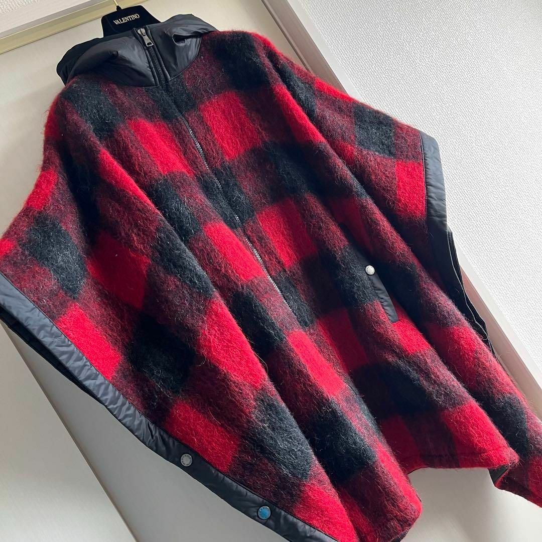 Max Mara - 綺麗❗️現行 ケープ 切替ダウン ふわふわアルパカ Max Mara - 綺麗❗️現行 ケープ 切替ダウン ふわふわアルパカ