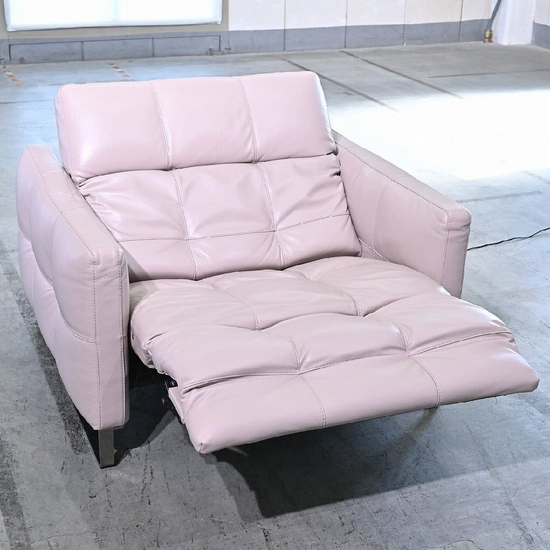 Natuzzi italia 94万「PHILO/フィロー」一人掛けソファ B 電動リクライニング 本革 レザー キルティング リビング ダイニング ナツッジ 【 中古家具/中古インテリア/USED家具ユーズド家具/リサイクル】 インテリア/住まい/日用品のソファ/ソファベッド(一人掛けソファ)の商品写真