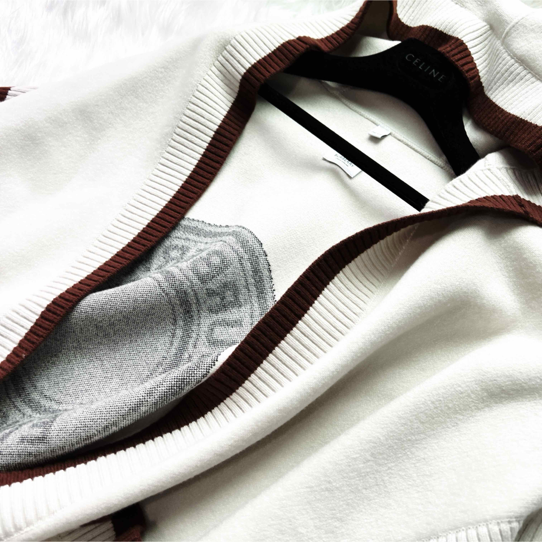 BURBERRY - 美品 BURBERRY バーバリー ケープ ポンチョ ホワイト BURBERRY - 美品 BURBERRY バーバリー ケープ ポンチョ ホワイト