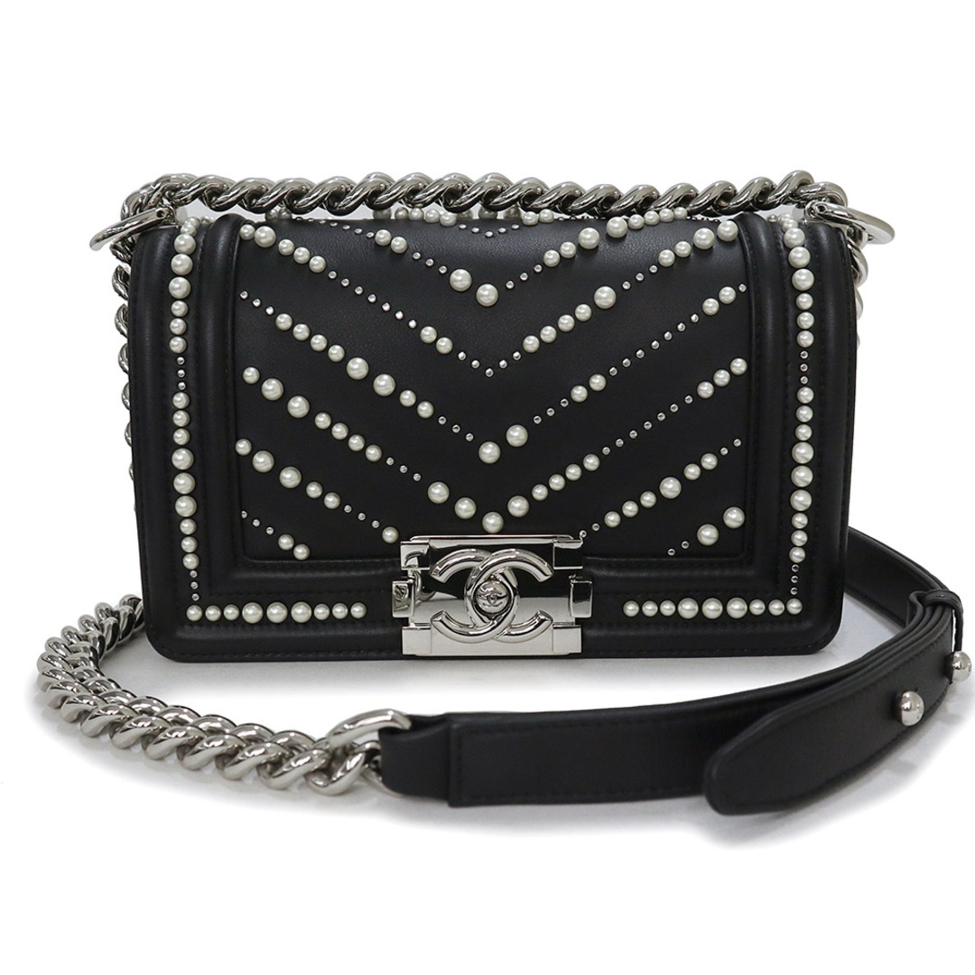 CHANEL - シャネル ボーイシャネル スモール パール スタッズ CHANEL - シャネル ボーイシャネル スモール パール スタッズ