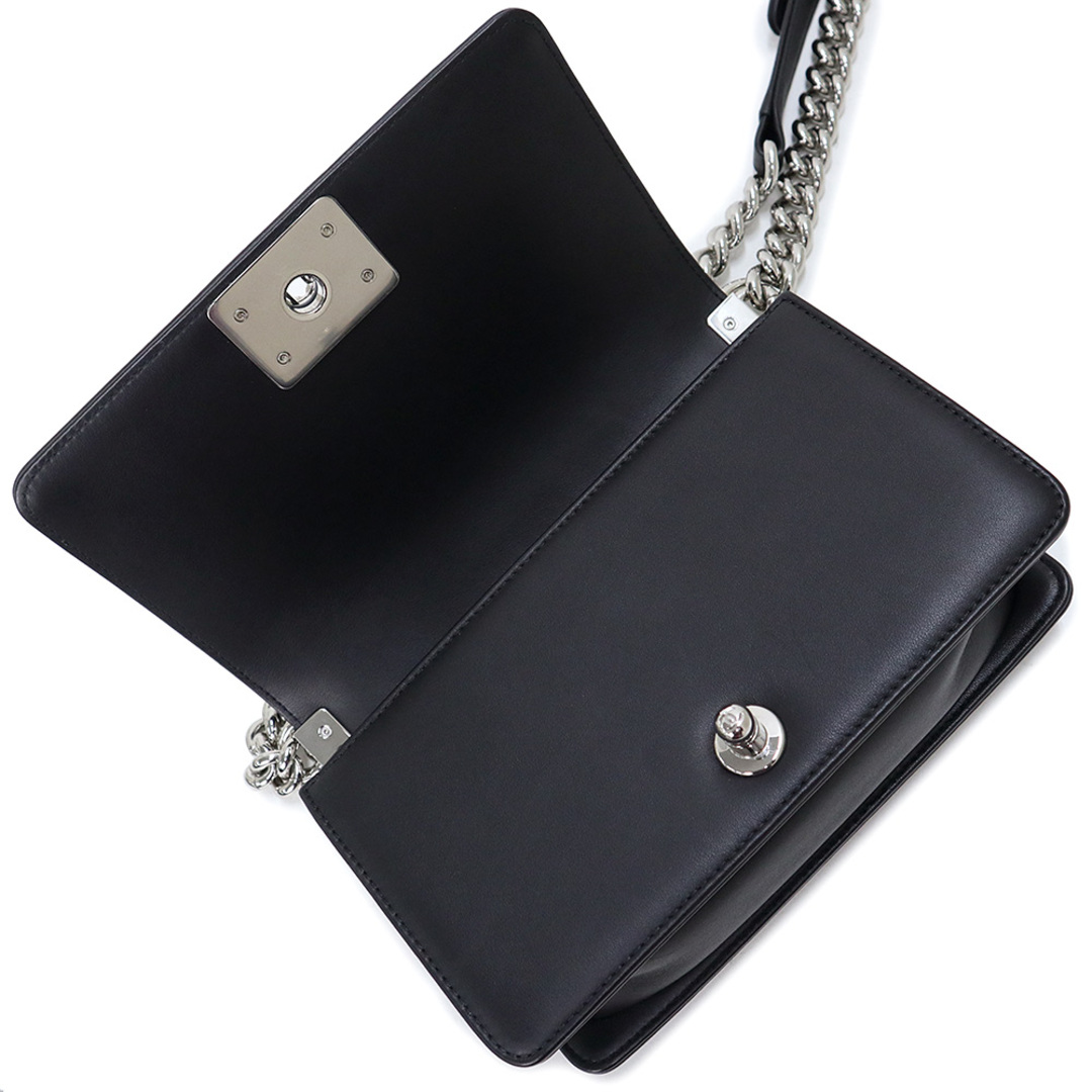 CHANEL - シャネル ボーイシャネル スモール パール スタッズ CHANEL - シャネル ボーイシャネル スモール パール スタッズ
