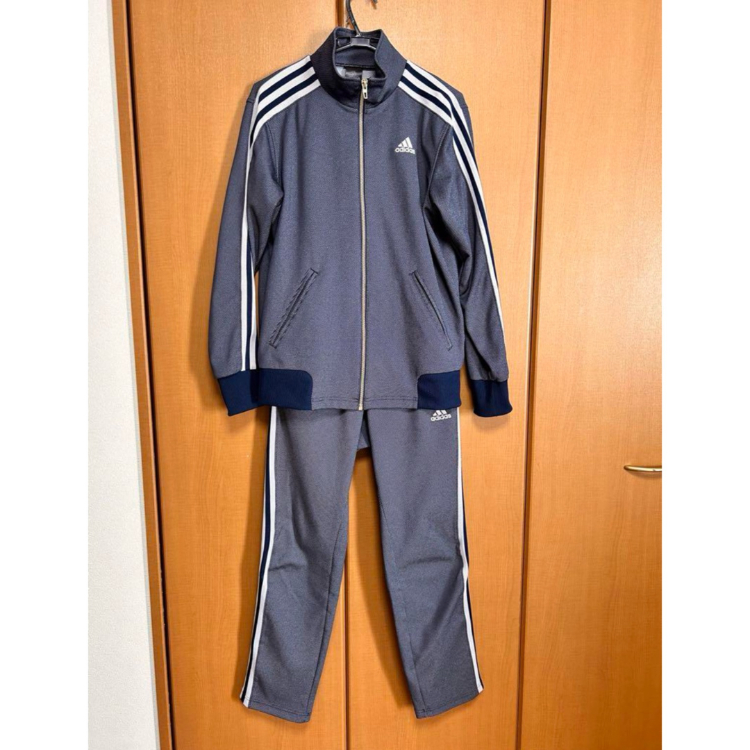 adidas - adidas デニム風 ジャージ セットアップの通販 by りょ adidas - adidas デニム風 ジャージ セットアップの通販 by りょ