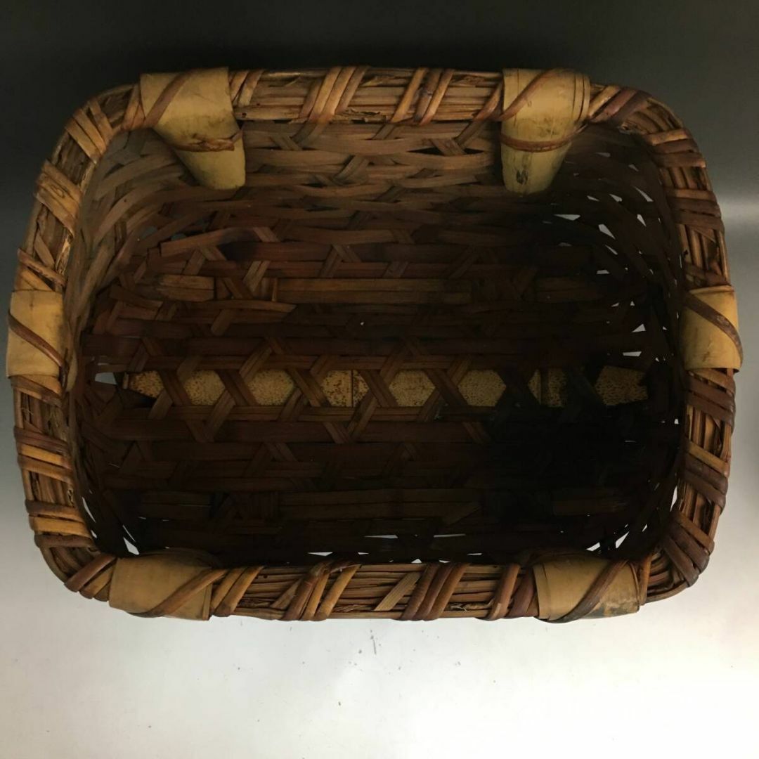旧家蔵出し】時代物 極上品 竹編網代細工 大きめ 竹籠 網籠 魚籠