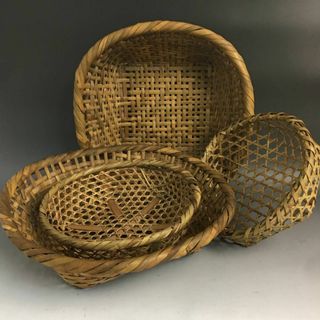 Amazon.co.jp: 【H21204】古民芸ザル約W46×D42XH8cm煤竹古篭民藝