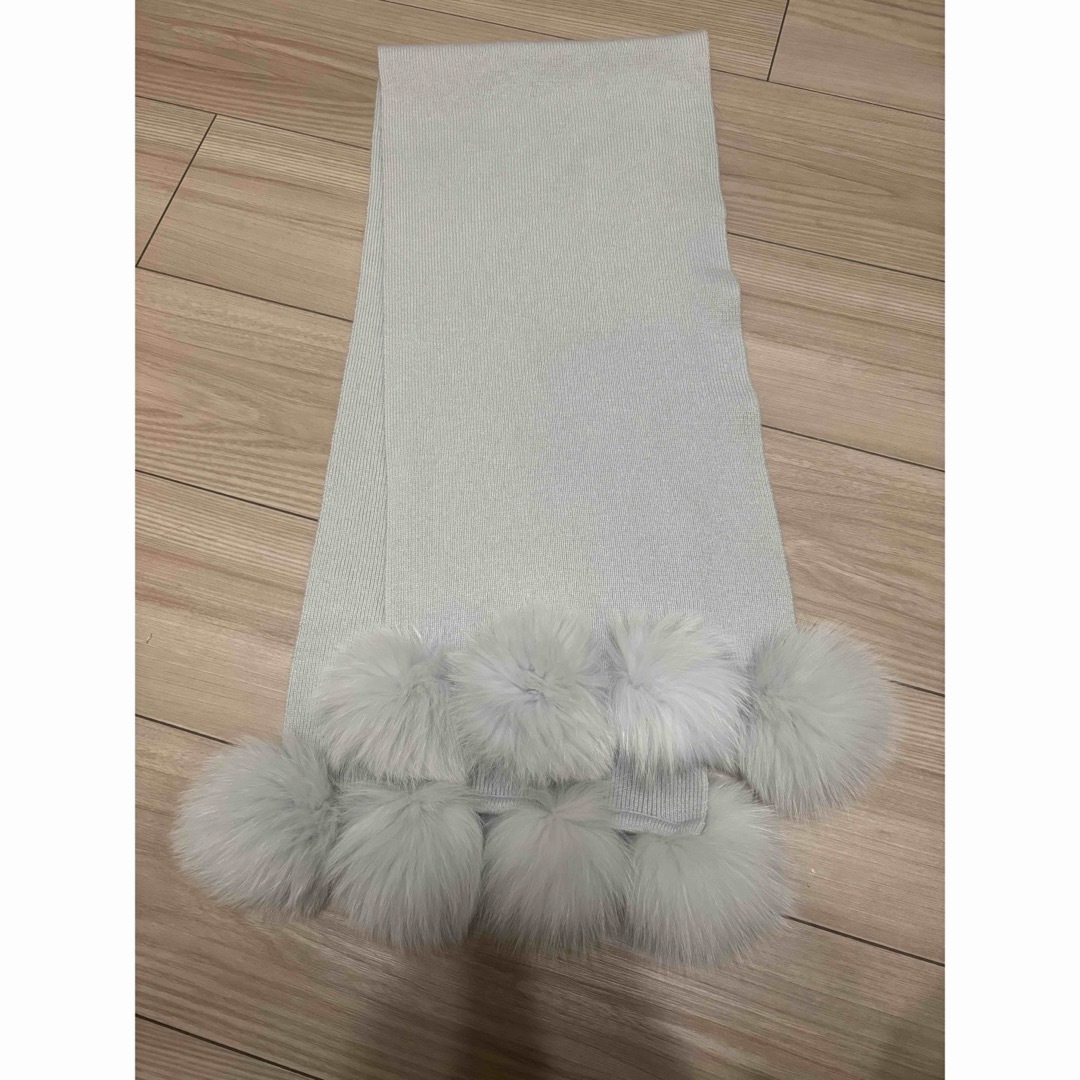 FOXEY BOUTIQUE フォクシーブティック カシミヤ ファー付 マフラー FOXEY BOUTIQUE フォクシーブティック カシミヤ ファー付 マフラー