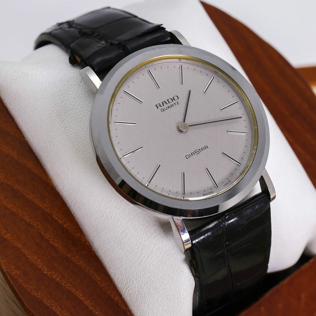 RADO - 稼働 RADO DIASTAR 腕時計 ラウンド 美品 新品電池 レア RADO - 稼働 RADO DIASTAR 腕時計 ラウンド 美品 新品電池 レア