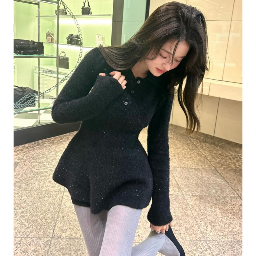 épine - bibiy ビビィ LISA PEPURAMU KNIT blackpink の通販 by épine - bibiy ビビィ LISA PEPURAMU KNIT blackpink の通販 by