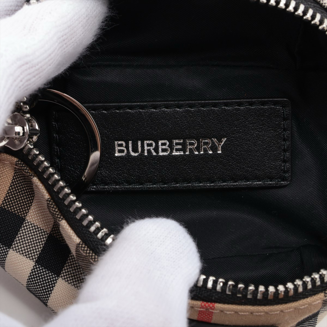 BURBERRY - バーバリー ノバチェック チャーム ベージュ スレ BURBERRY - バーバリー ノバチェック チャーム ベージュ スレ