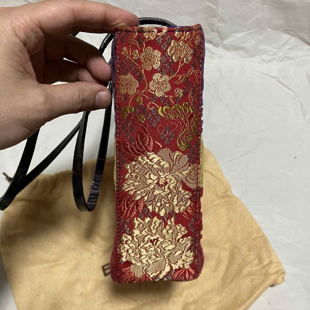 レア【アンティーク】【ETRO / エトロ】 刺繍 / ハンドバッグ レア【アンティーク】【ETRO / エトロ】 刺繍 / ハンドバッグ
