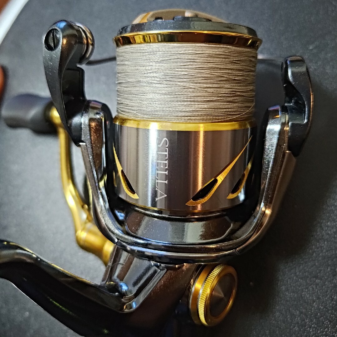 SHIMANO - 14 ステラ C2500 HGS 極美品 の通販 by なつき遊佐's SHIMANO - 14 ステラ C2500 HGS 極美品 の通販 by なつき遊佐's