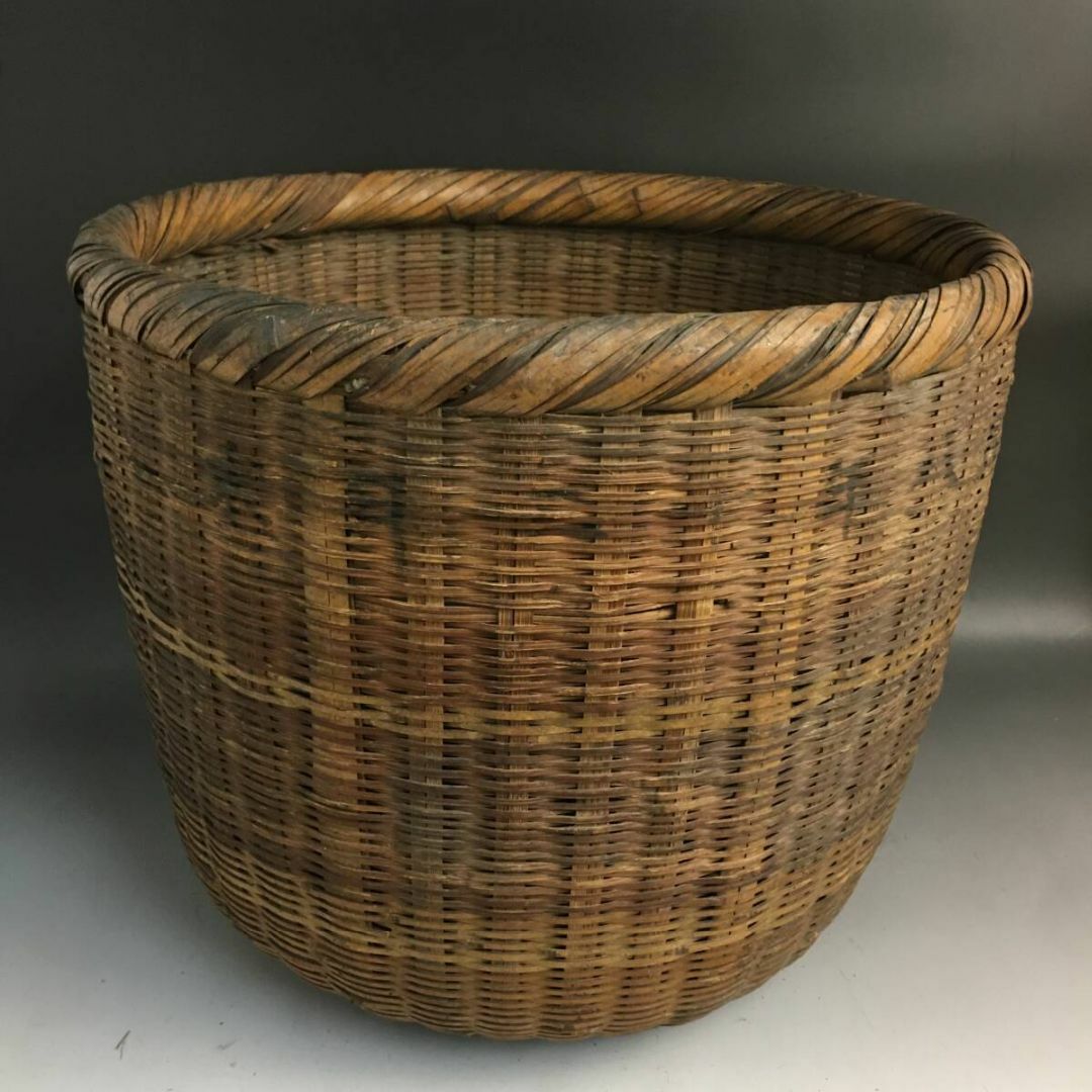 旧家蔵出し】時代物 極上品 竹編網代細工 大きめ 竹籠 網籠 魚籠