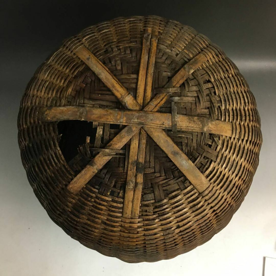 時代物】竹編細工竹細工 網代造 竹籠花入 茶道具 茶器 オブジェ
