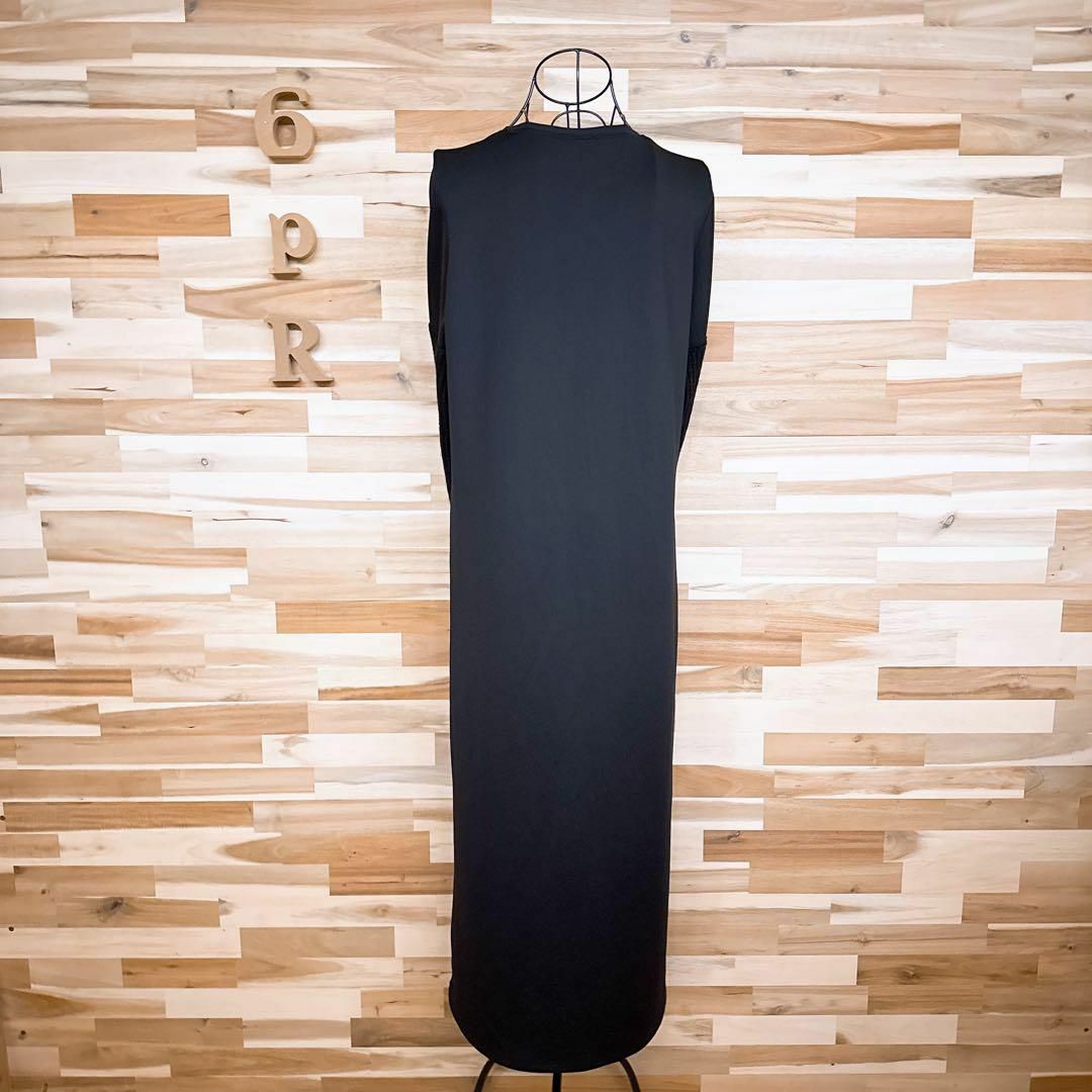 【ザラ】ボリューム フリル スリーブ 切り替え ニット ミニ ワンピース S 黒 ZARA - 【ザラ】ボリューム フリル スリーブ 切り替え ニット