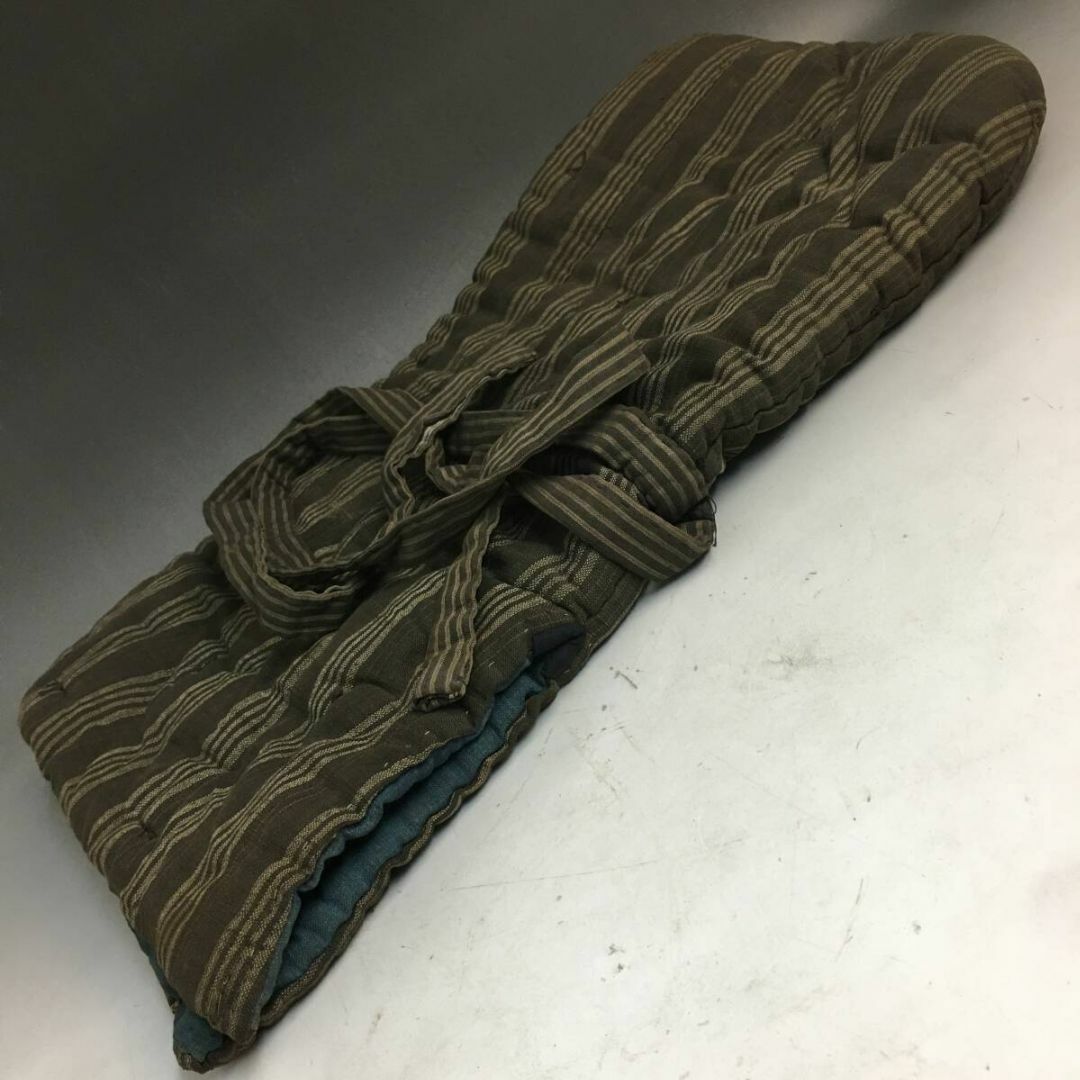【蔵出し品】昭和初期 戦前 戦後 綿入り 防災頭巾 襤褸 野良着 藍染 蔵出し品】昭和初期 戦前 戦後 綿入り 防災頭巾 襤褸 野良着