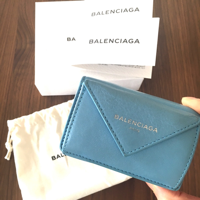 Balenciaga - バレンシアガ ペーパーミニウォレット 正規品の通販 by ひかる's shop｜バレンシアガならラクマ