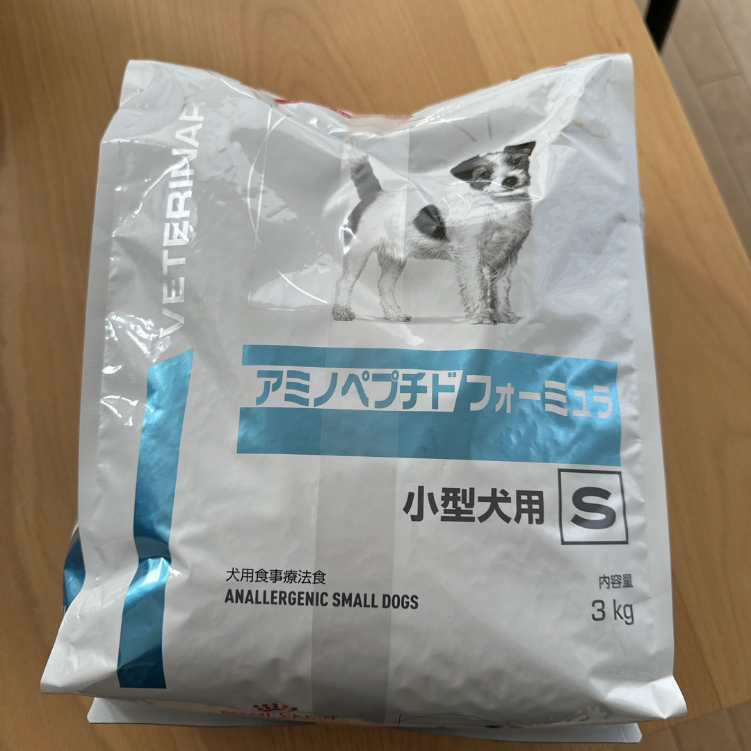 ROYAL CANIN - ロイヤルカナン アミノペプチドフォーミュラ 3kg 小型犬の通販 by moachan shop｜ロイヤルカナンならラクマ