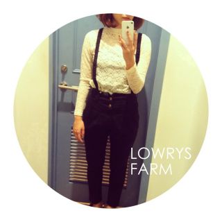 ローリーズファーム(LOWRYS FARM)のサス付きハイウエストパンツ(サロペット/オーバーオール)