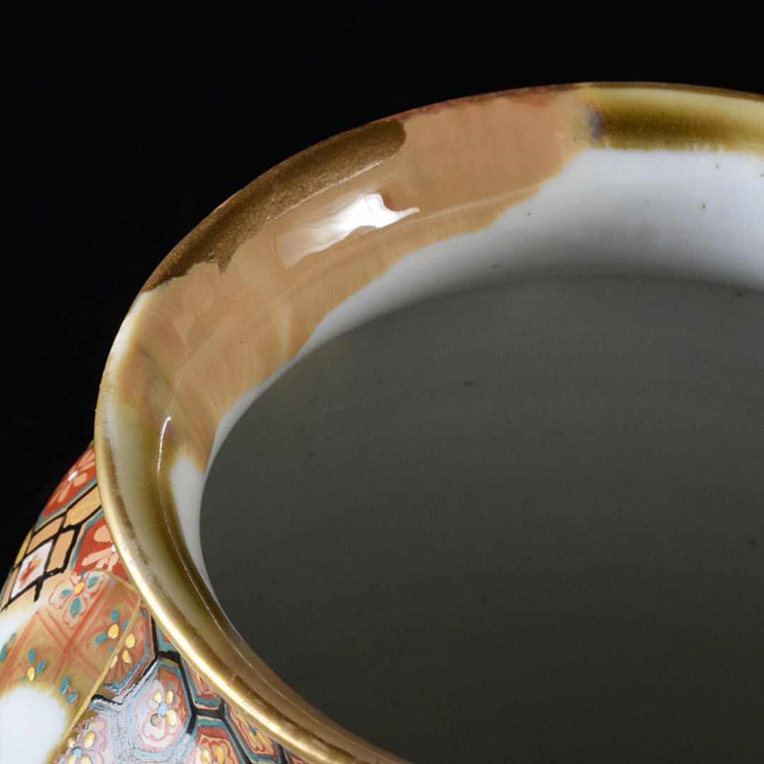 九谷焼 古九谷 色絵金彩 山水人物文瓶 V R8111 九谷焼 古九谷 色絵金彩 山水人物文瓶 V R8111