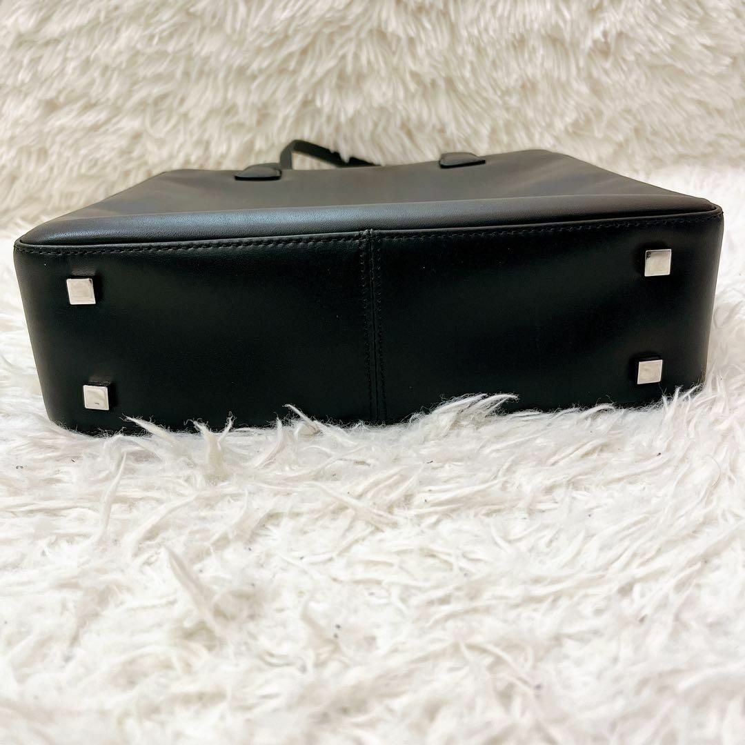 極美品】希少 BALLY バリー トートバッグ Bロゴ エンボス レザー 極美品】希少 BALLY バリー トートバッグ Bロゴ エンボス レザー