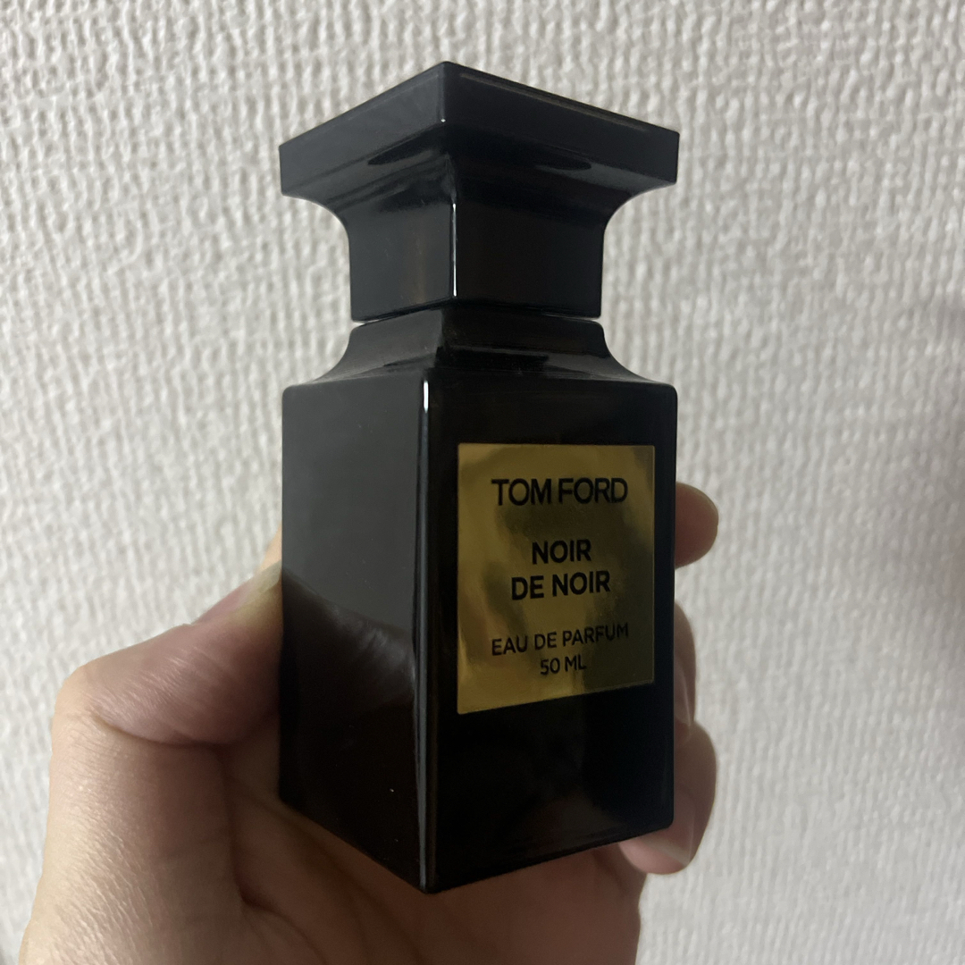 トムフォード 香水 ユニセックス ノワール デ ノワール EDP・SP 50ml トムフォード 香水 ユニセックス ノワール デ ノワール EDP・SP 50ml