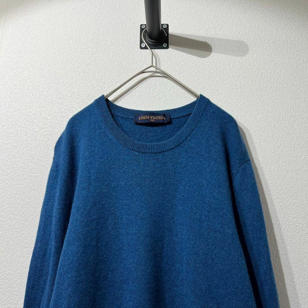 希少 LOUIS VUITTON LVロゴ 上質 カシミヤ ニット ブルー S 希少 LOUIS VUITTON LVロゴ 上質 カシミヤ ニット ブルー S