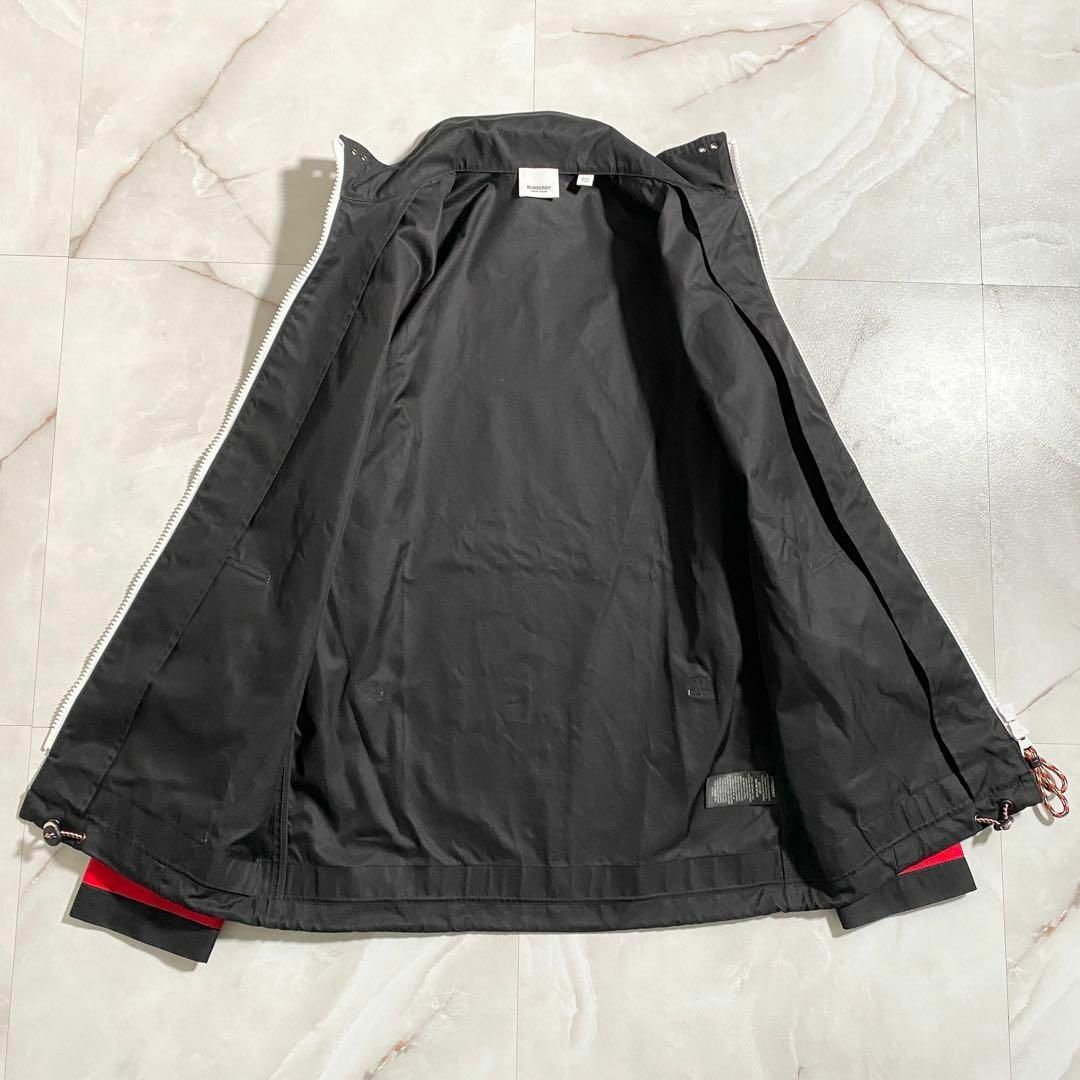 BURBERRY - A15102 現行タグ バーバリー 22ss 配色ナイロン BURBERRY - A15102 現行タグ バーバリー 22ss 配色ナイロン