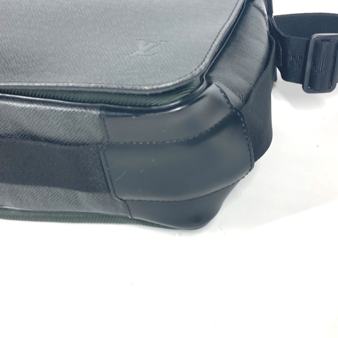ルイヴィトン LOUIS VUITTON ヴィクトール M30142 タイガ 斜め ルイヴィトン LOUIS VUITTON ヴィクトール M30142 タイガ 斜め