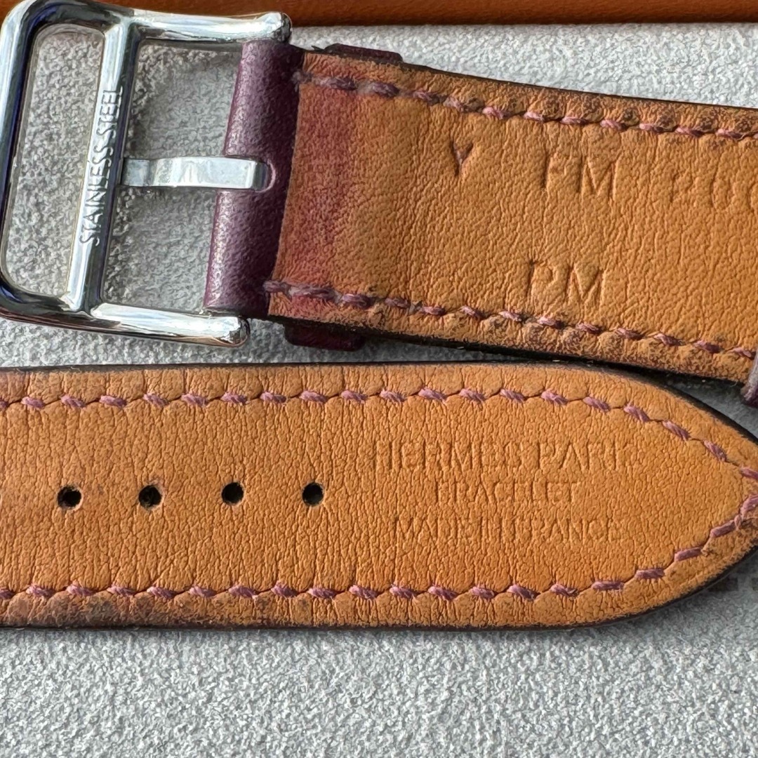 2126 Apple Watch エルメス アネモネ 紫 HERMES レザー 2126 Apple Watch エルメス アネモネ 紫 HERMES レザー