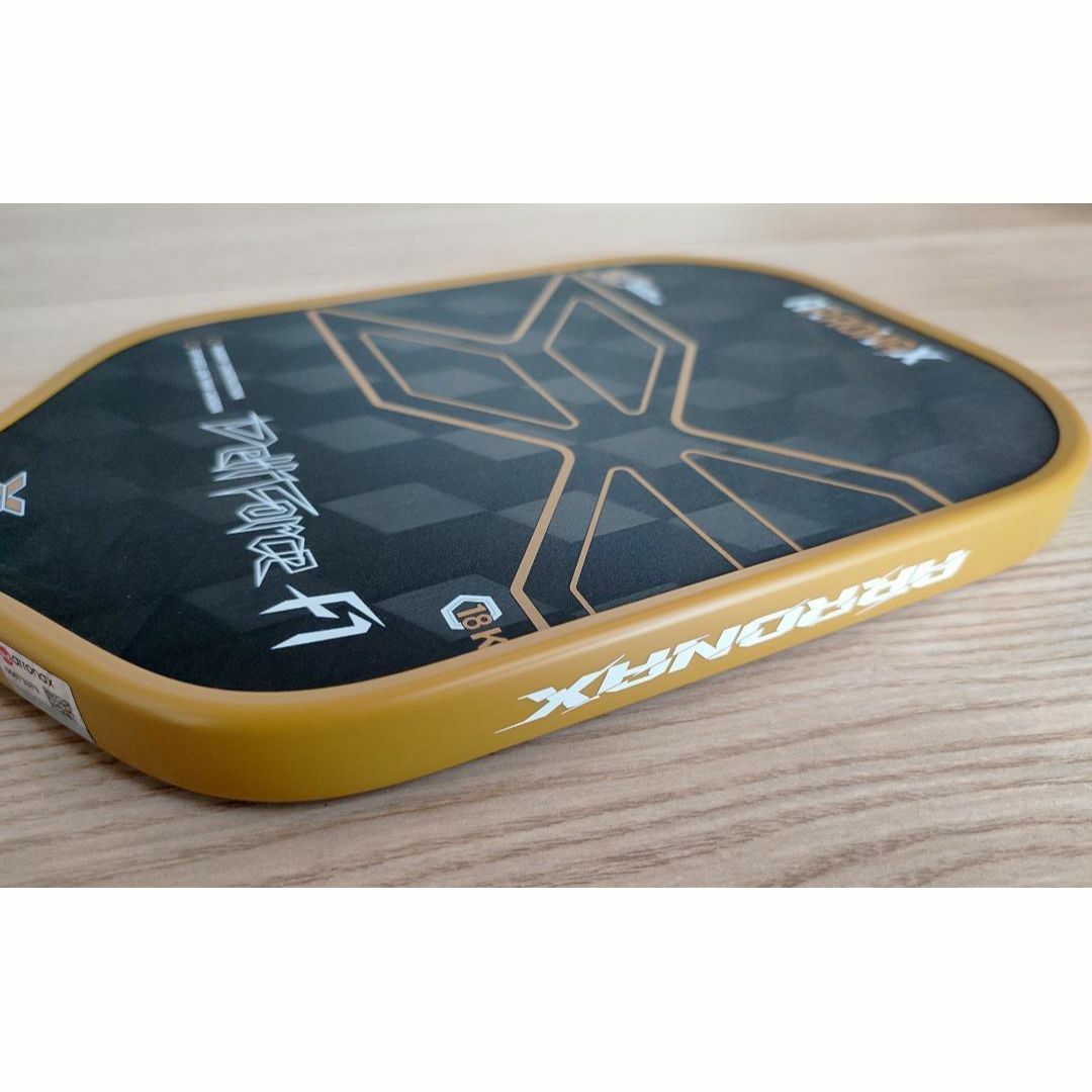 ピックルボール パドル ARRONAX 18K生カーボンファイバー DForce ピックルボール パドル ARRONAX 18K生カーボンファイバー DForce