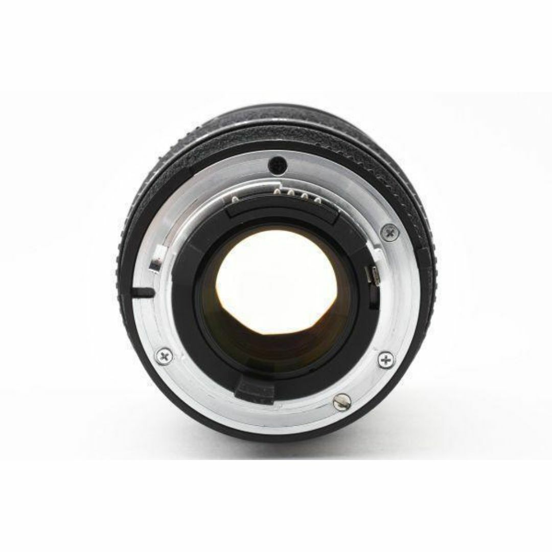 Nikon ニコン AF NIKKOR 20-35mm 2.8 D レンズ Nikon ニコン AF NIKKOR 20-35mm 2.8 D レンズ
