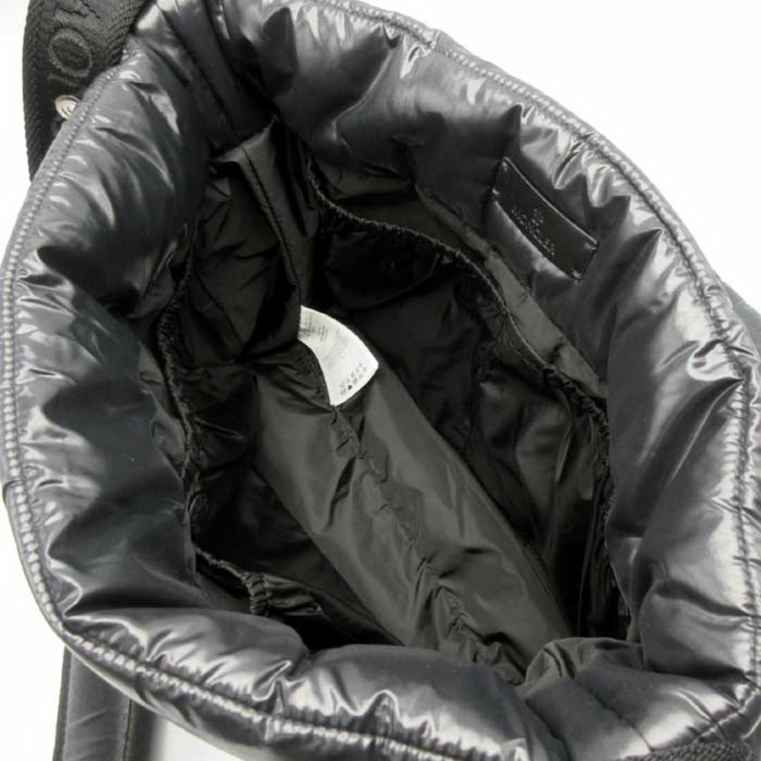 モンクレール ショルダーバッグ A4対応 5D00002 68950 999 モンクレール ショルダーバッグ A4対応 5D00002 68950 999