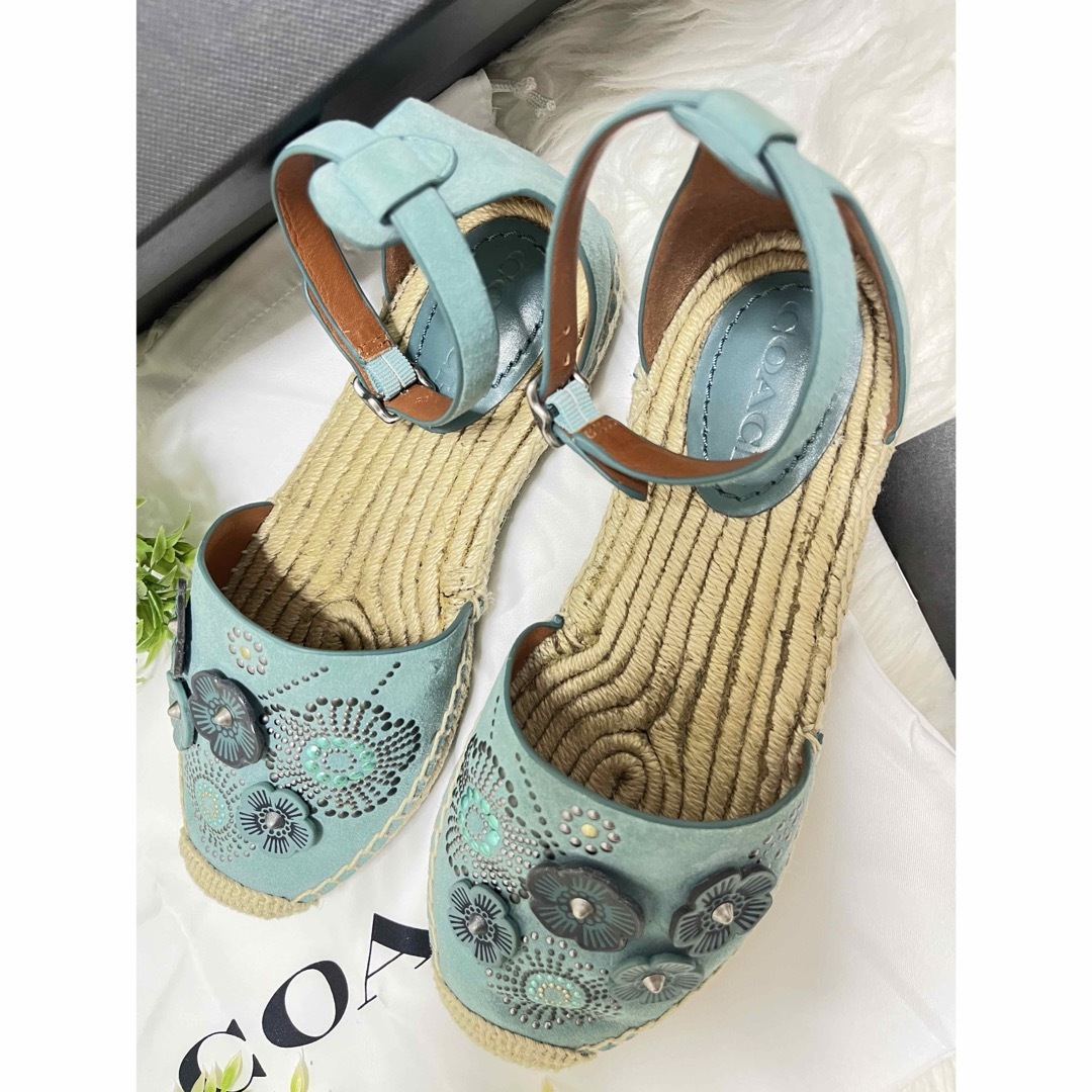 COACH - COACH コーチ ティーローズ サンダル フラット COACH - COACH コーチ ティーローズ サンダル フラット
